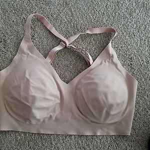 True convertible bra. Size medium. EUC